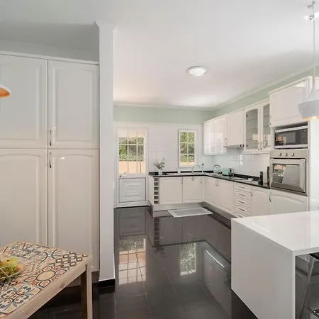 Boa Vista By An Island * Funchal